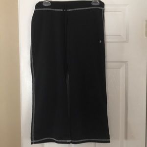 Capri work out pants
